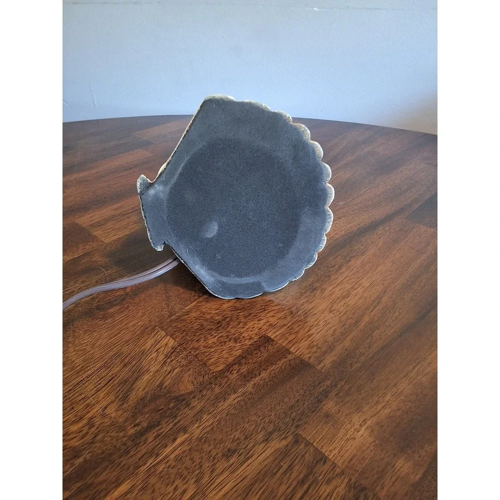Vintage Coastal Shell Table Lamp Nautilus Scallop Plaster Cream 12.5in GVC